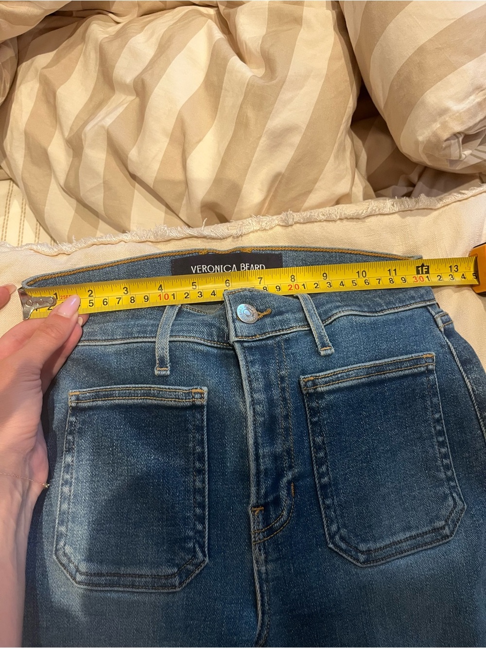 Veronica Beard NWT Beverly Skinny Flair Jeans, size 25 - Picture 8 of 8